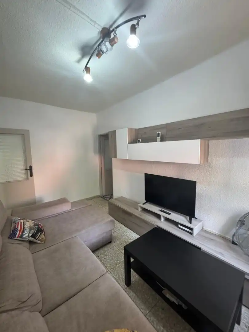 Flat for rent in CASABERMEJA, Palomeras Sureste