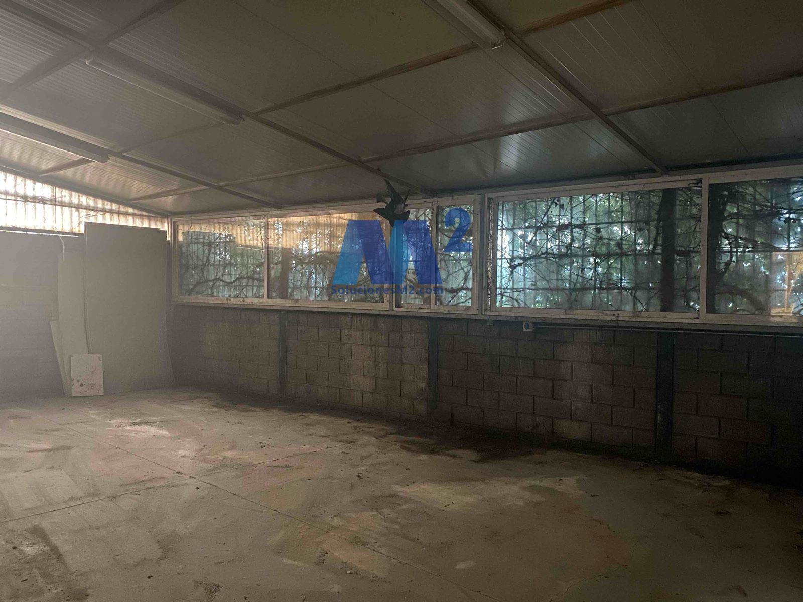 Nau industrial en venda en Población de Arroyo