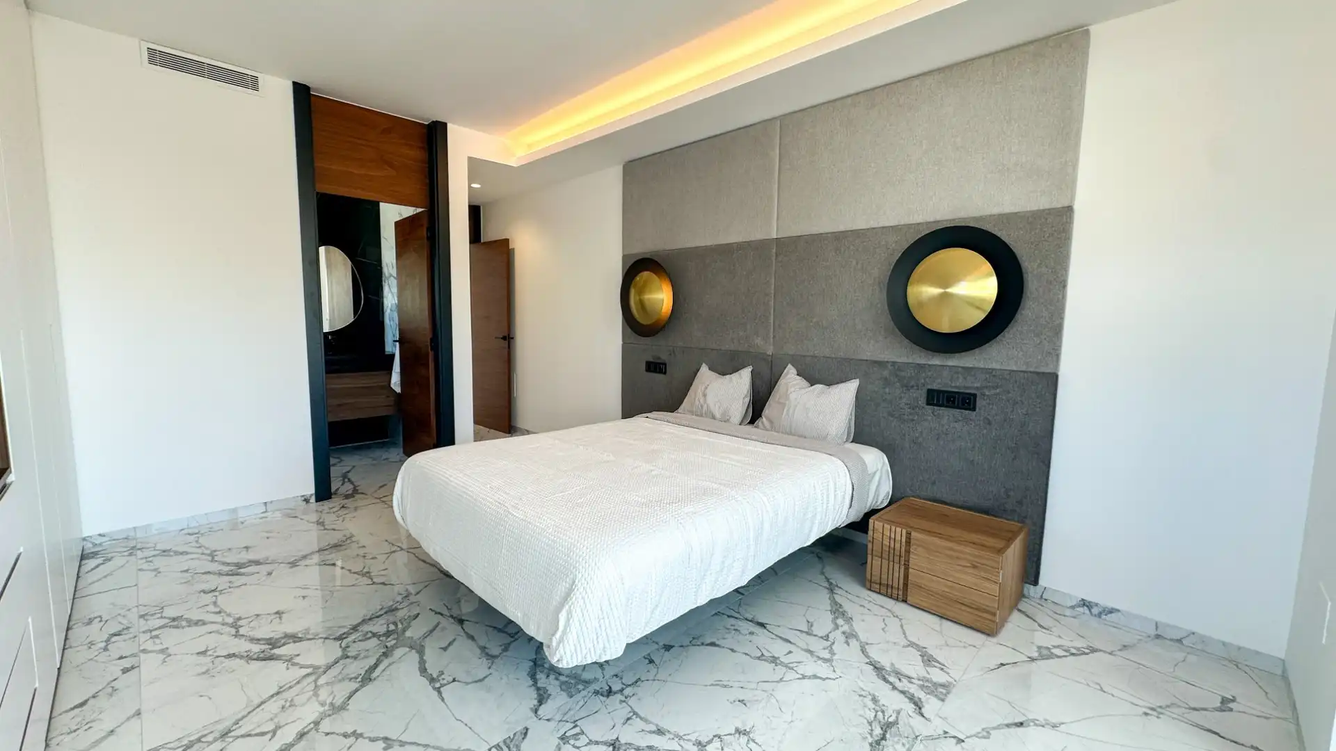 Bedroom of Houses for sale in Orihuela  with Air Conditioner, Swimming Pool and Oven