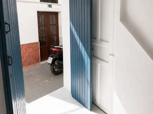 Vista exterior de Casa o xalet en venda en Casares amb Terrassa i Balcó