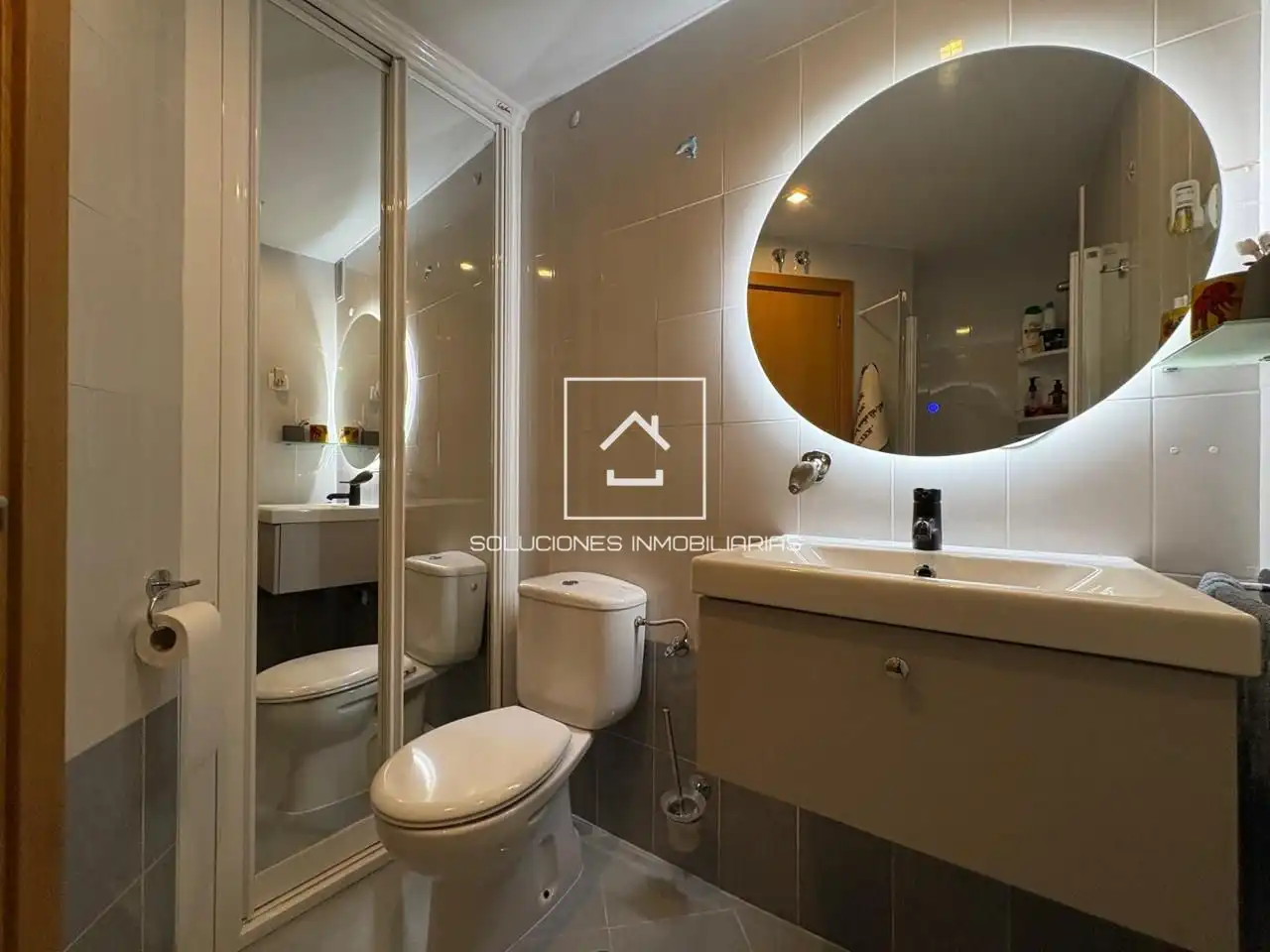 Baño de Piso en venta en Rivas-Vaciamadrid con Aire acondicionado