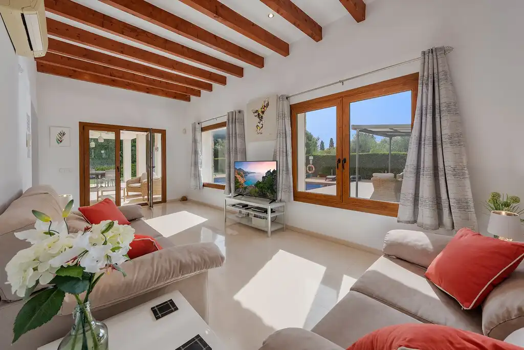 Sala de estar de Casa o chalet en venta en Palafolls con Aire acondicionado, Terraza y Piscina