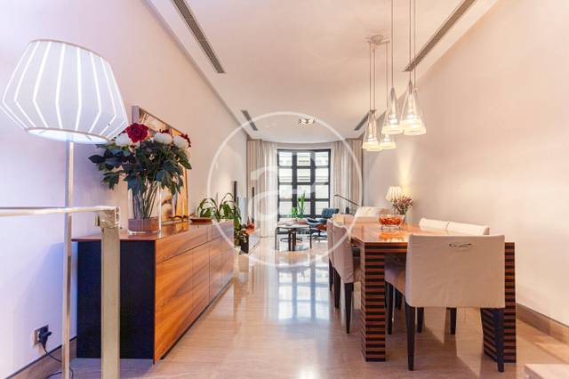 Casa-chalet en Venta en Hospital - Plaza del Real