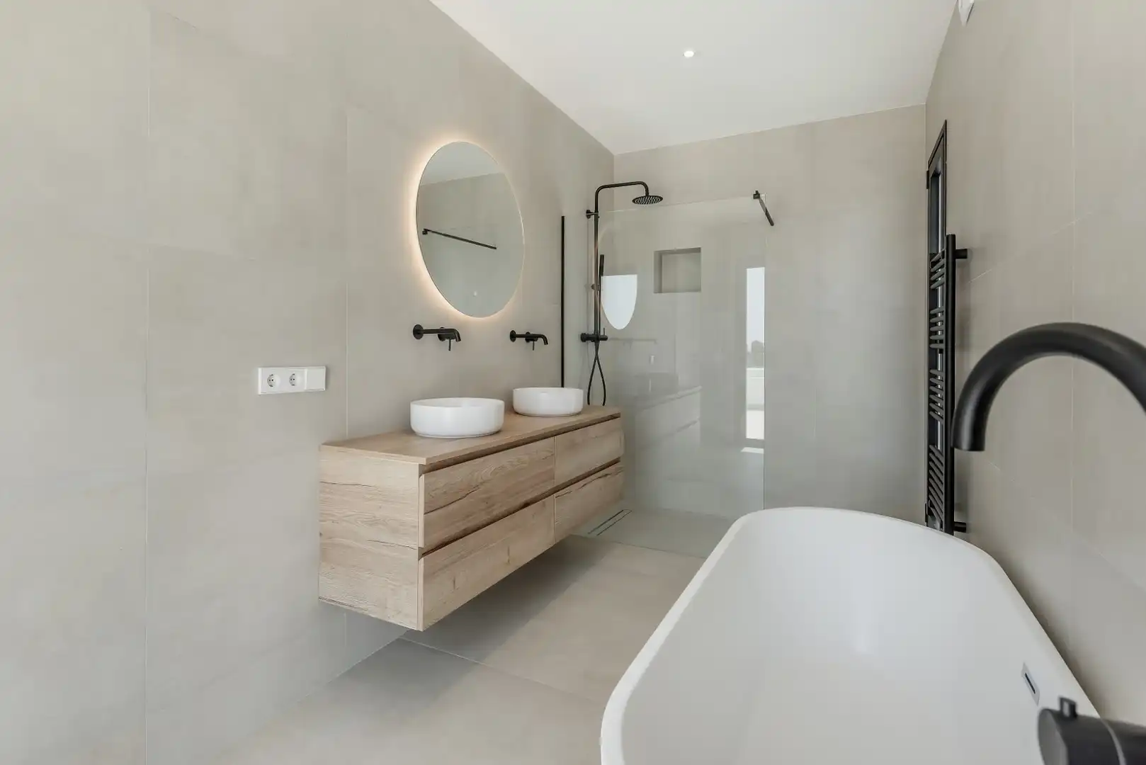 Bathroom of Houses for sale in Moraira