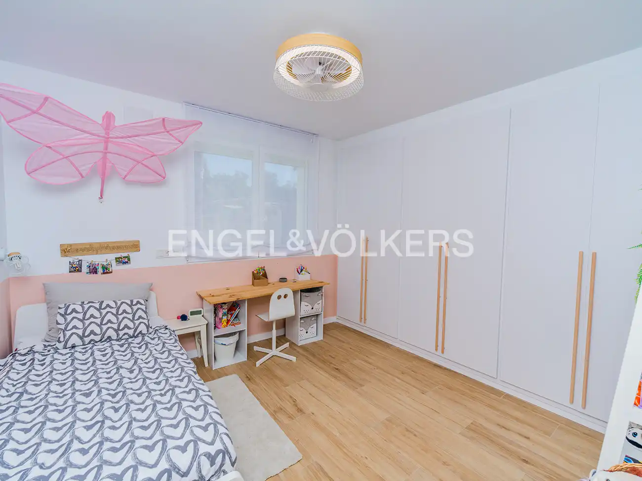 Habitación de Casa o chalet en venta en Sant Joan d'Alacant con Aire acondicionado, Calefacción y Jardín privado