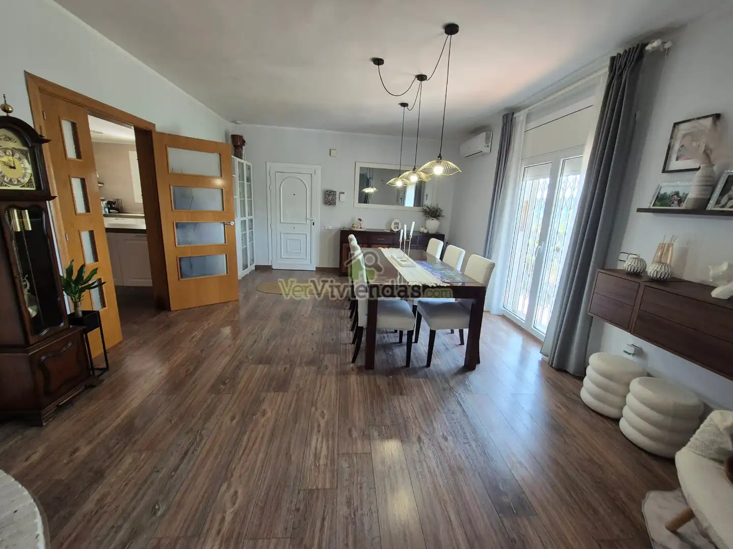 Comedor de Casa o chalet en venta en Olesa de Bonesvalls con Aire acondicionado, Calefacción y Jardín privado