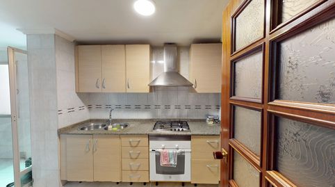 ¡NO PIERDAS LA OPORTUNIDAD DE ADQUIRIR ESTA MARAVILLOSA VIVIENDA EN UNA DE LAS MEJORES ZONAS DE ALICANTE CON PATIO Y TRASTERO!!, imatge 2