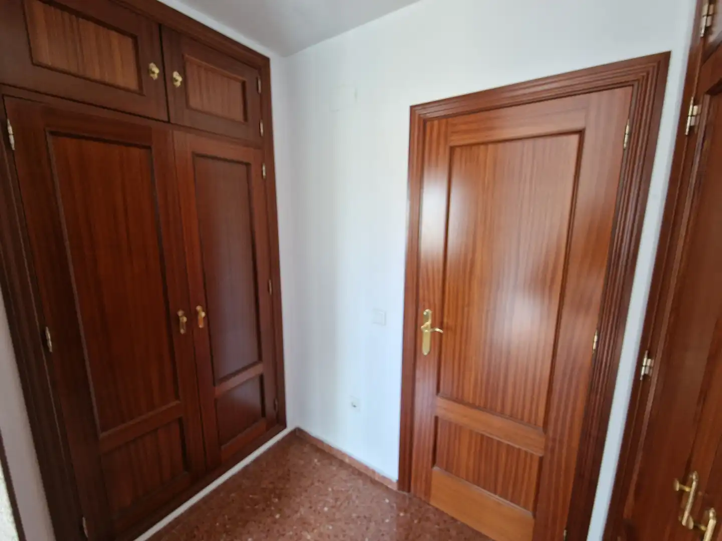 Casa adosada en venta en Umbrete con Aire acondicionado, Calefacción y Jardín privado