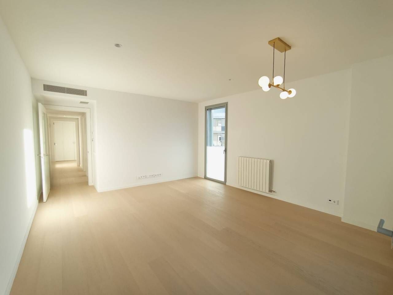 Living room of Flat to rent in Sant Cugat del Vallès  with Air Conditioner, Heating and Parquet flooring