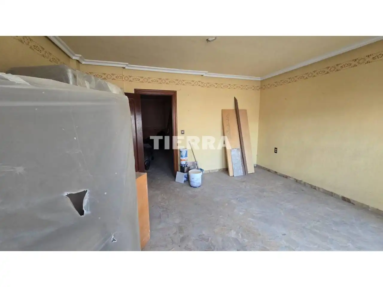Flat for sale in Yecla  with Balcony