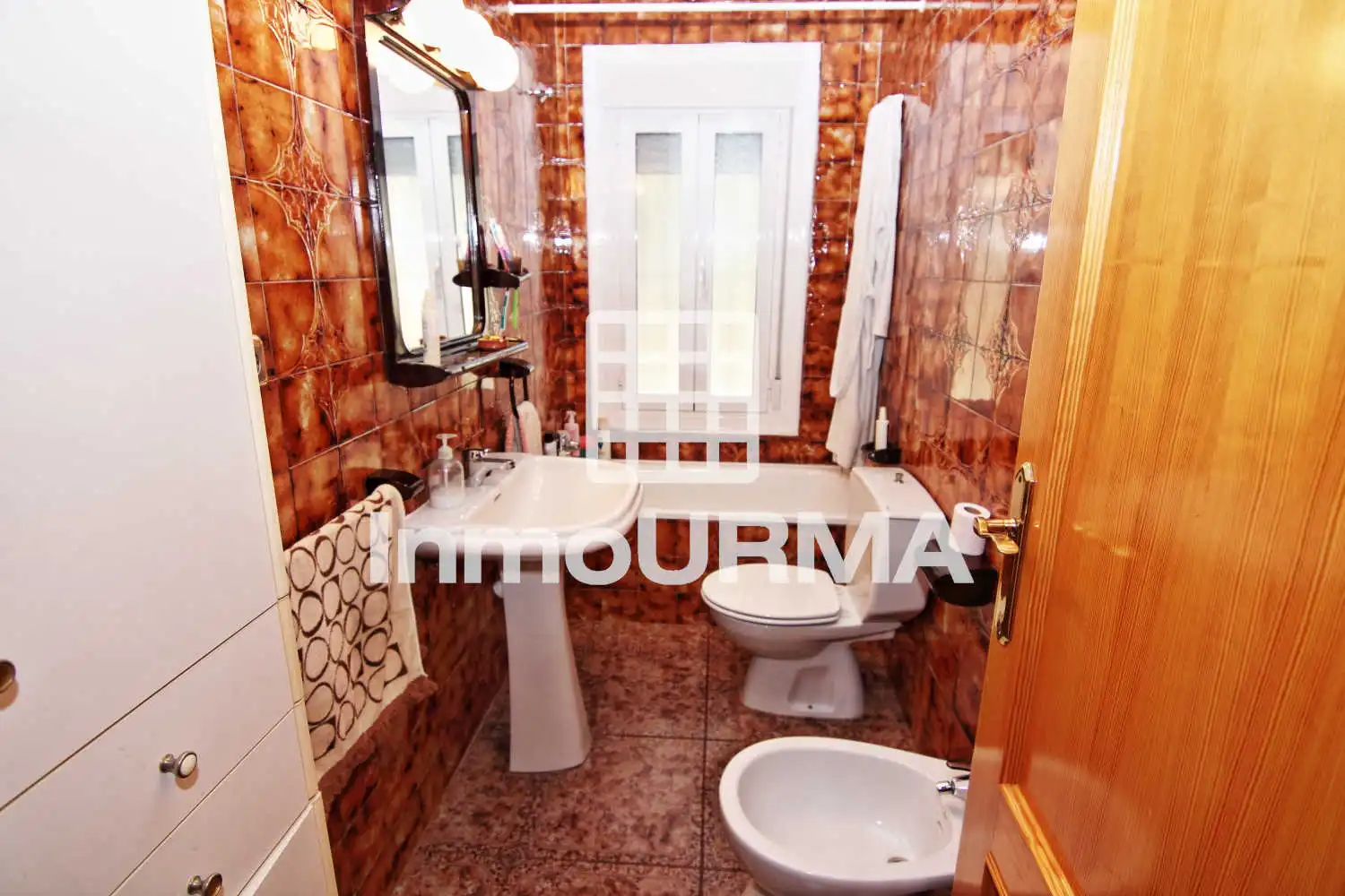 Baño de Casa o chalet en venta en Elda con Aire acondicionado, Calefacción y Jardín privado