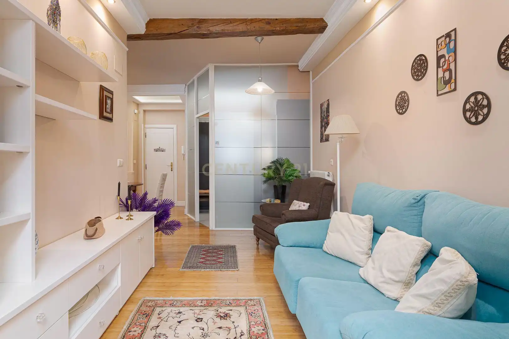 Sala d'estar de Apartament en venda en Donostia - San Sebastián  amb Forn, Rentadora i Microones