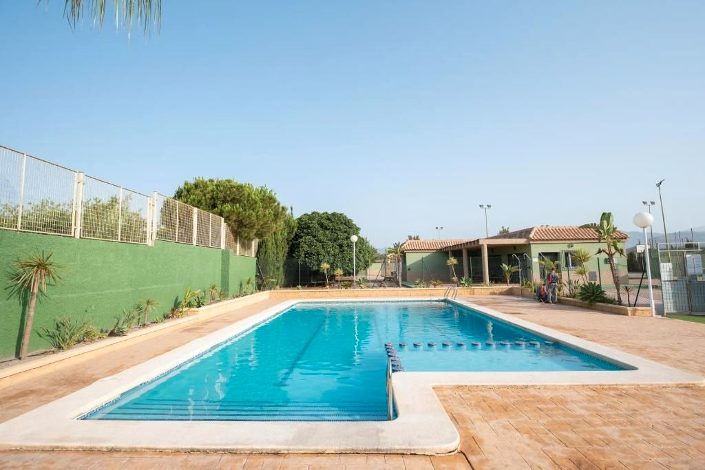 Piscina de Pis de lloguer en Águilas amb Aire condicionat, Calefacció i Terrassa