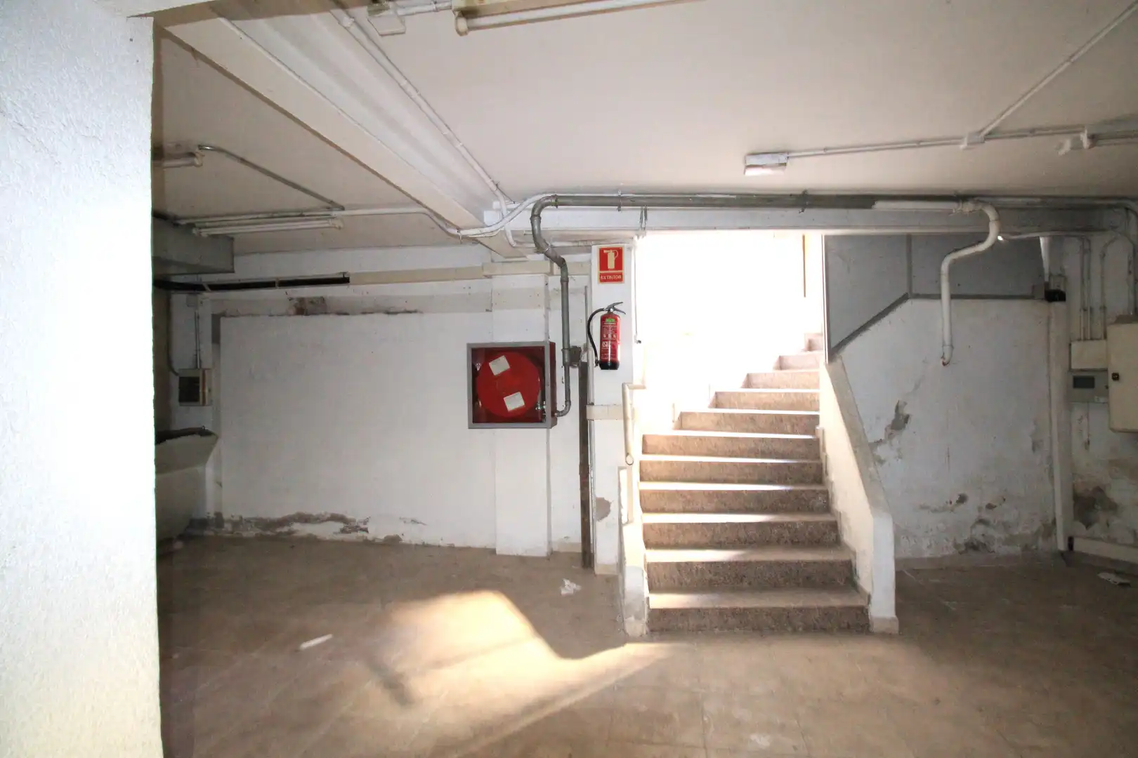 Local comercial en venta en Federico Garcia Lorca, 15, imagen 2