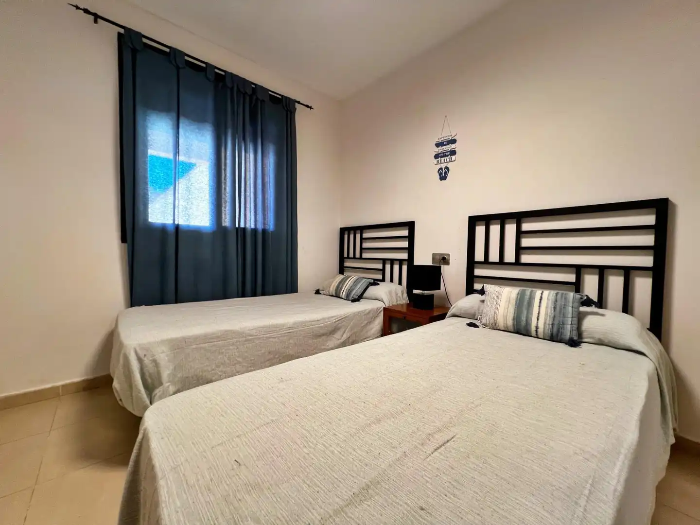 Habitación de Casa adosada en venta en Ayamonte con Aire acondicionado, Calefacción y Terraza