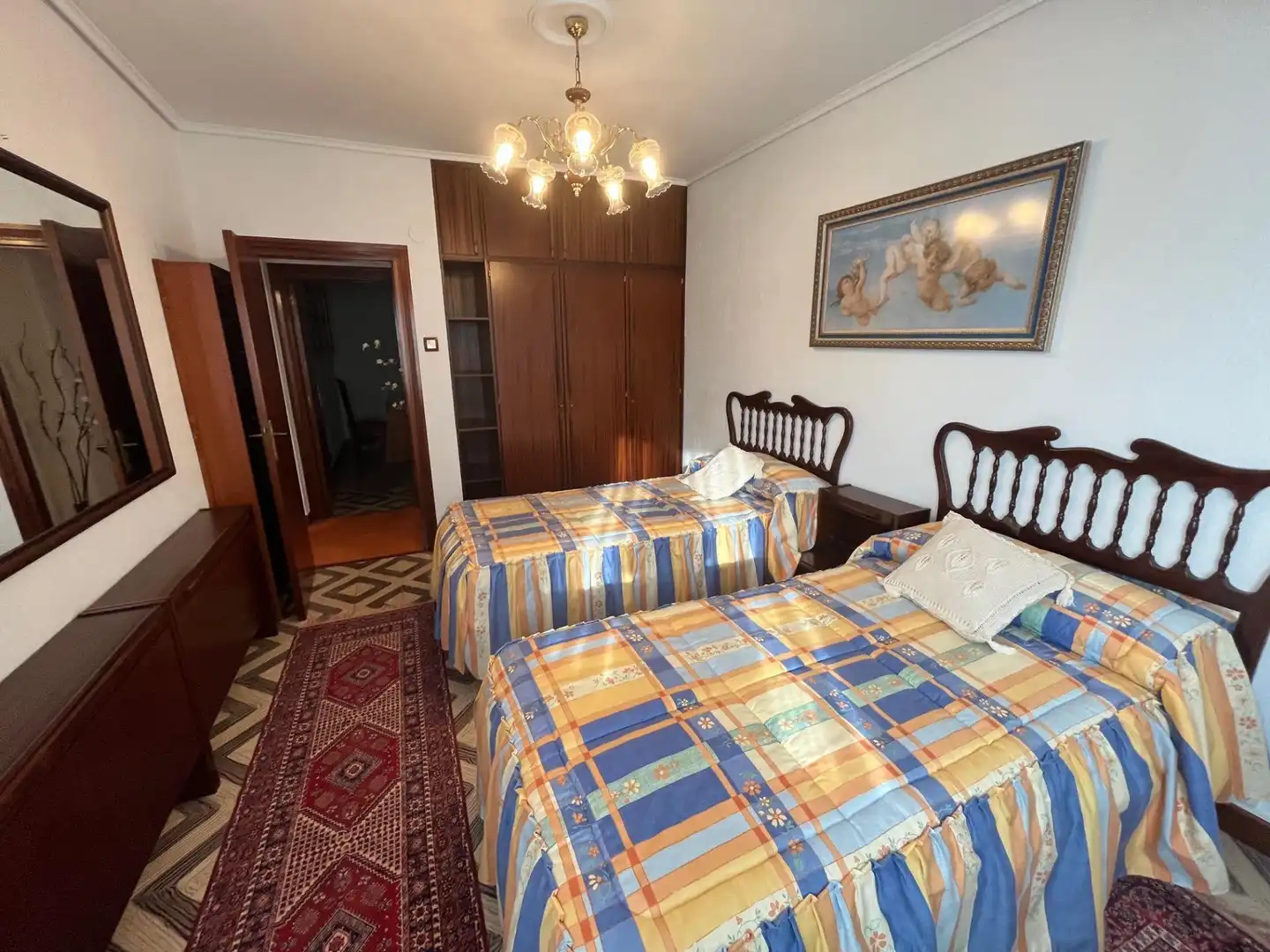 Habitación de Piso en venta en Colindres con Calefacción, Terraza y Amueblado
