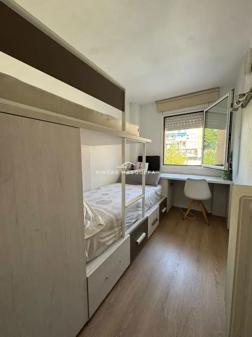 Habitación de Piso en venta en Martorell, Barcelona