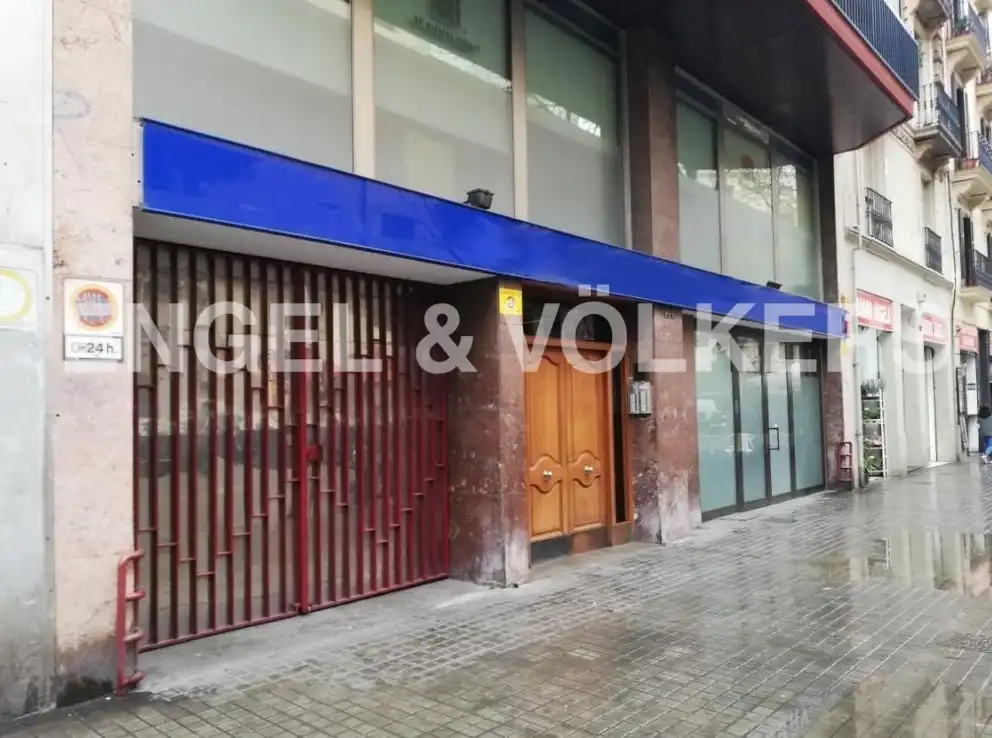 Local comercial en venta en Eixample
