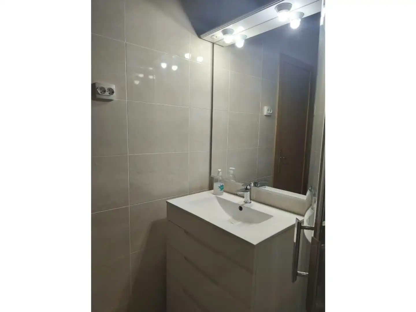 Baño de Piso en venta en Simat de la Valldigna con Aire acondicionado, Calefacción y Terraza