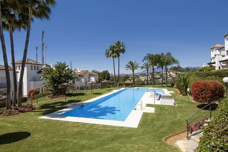 Habitatge amb piscina en venda a Nueva Andalucía, imagen 10