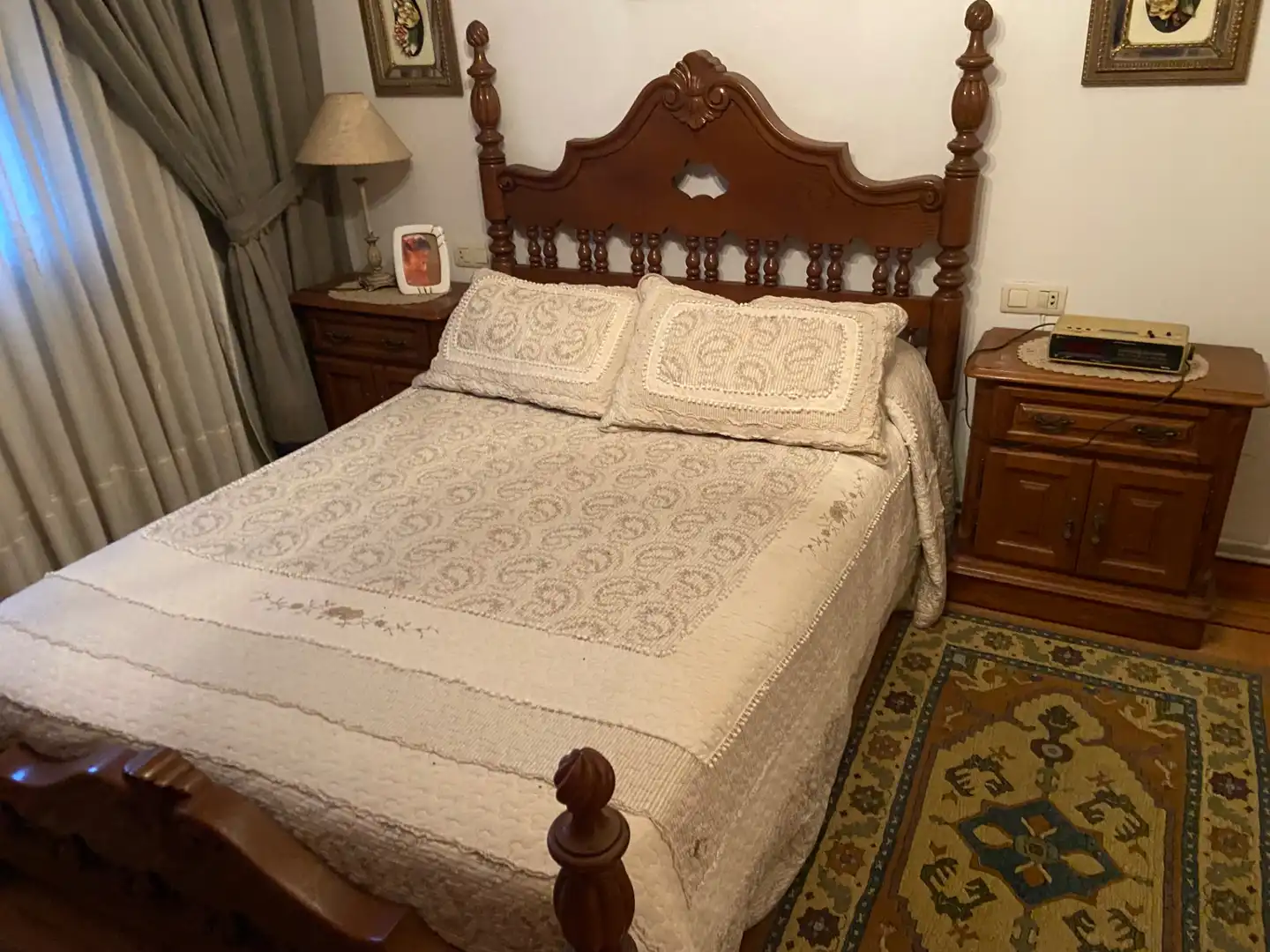Dormitori de Casa o xalet en venda en A Pobra do Caramiñal amb Calefacció, Jardí privat i Parquet