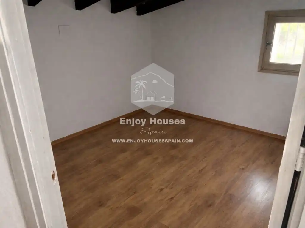 Local en venta en Montgó - Ermita