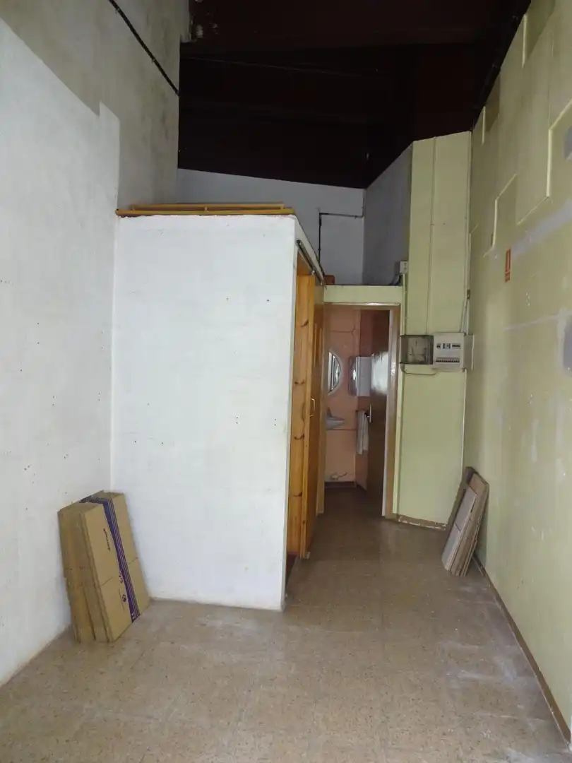 Local comercial en venda a Rocafonda, imagen 6