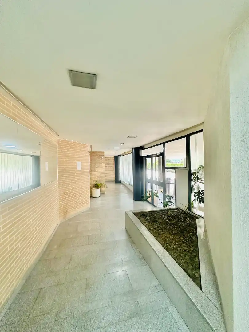 Attic for rent in Granada  with Air Conditioner, Heating and Parquet flooring