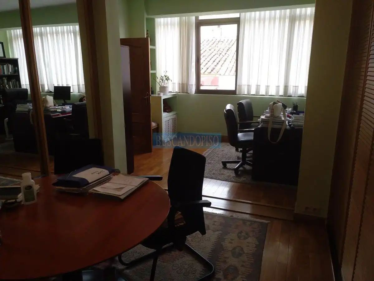 Piso con ascensor en venta en Casco Antiguo, imagen 7