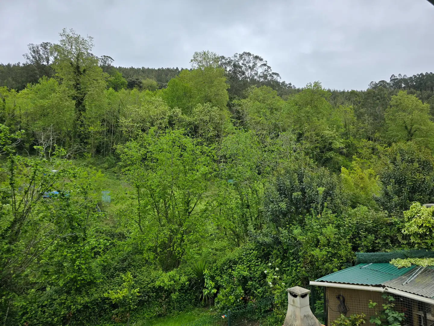 Einfamilien-Reihenhaus zum Verkauf in Castro-Urdiales mit Heizung, Privatgarten und Parkett