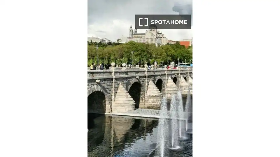 Exterior view of Flat for rent in Madrid  with Air Conditioner, Heating and Furnished