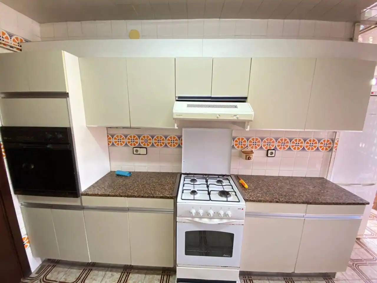 Cocina de Ático en venta en Gavà con Calefacción, Terraza y Trastero