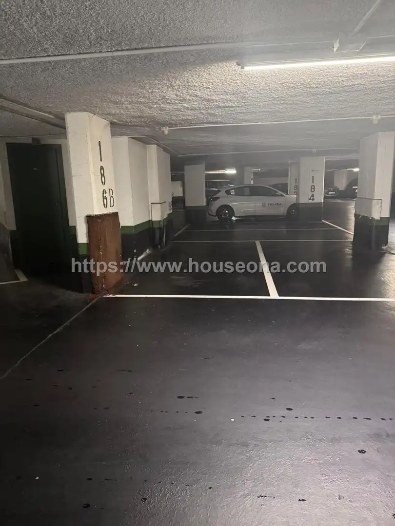 Parkplatz zum Verkauf in Abando - Albia, imagen 6