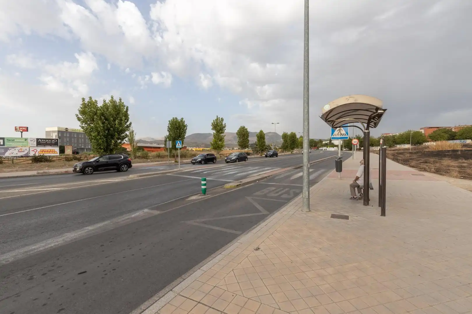 Vista exterior de Piso en venta en Granada con Calefacción, Terraza y Amueblado