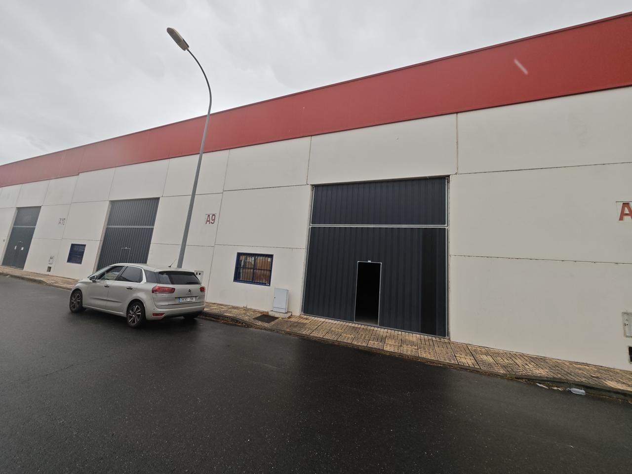 Exterior view of Industrial buildings for sale in Plasencia