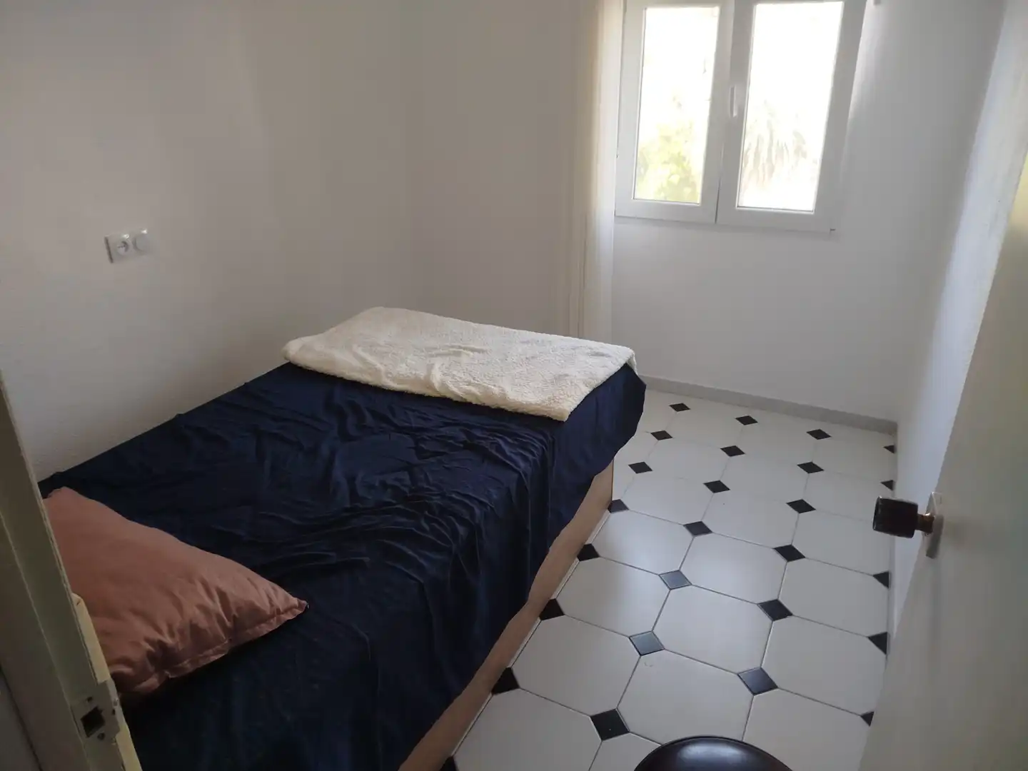 Habitación de Piso de alquiler en Garbinet - Vistahermosa