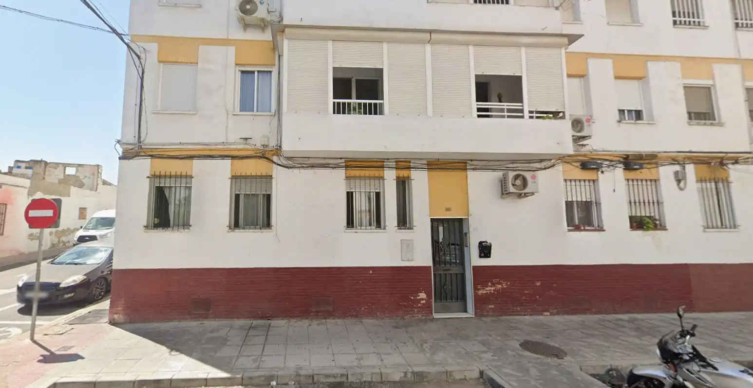 Vista exterior de Pis en venda en Sevilla