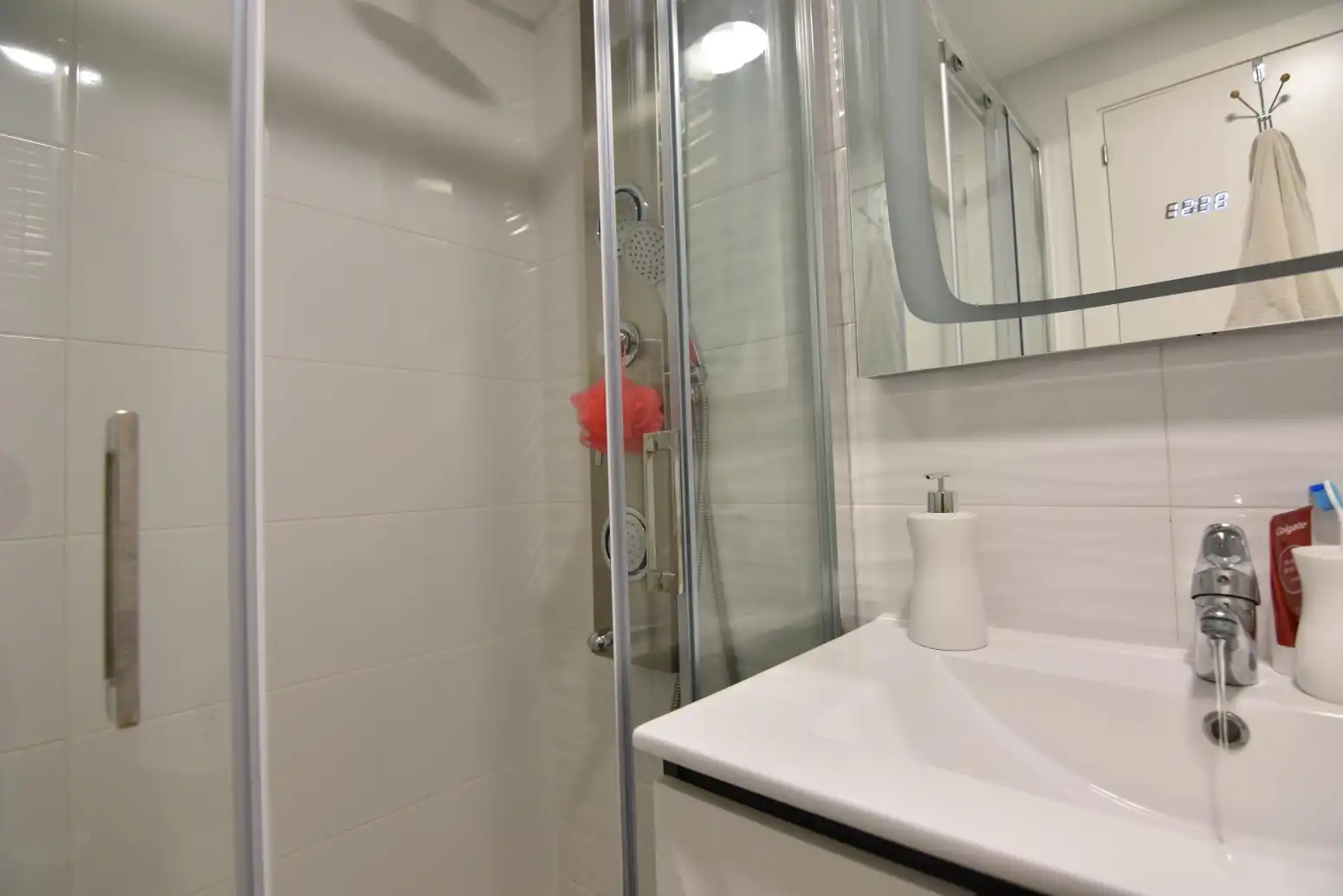 Bathroom of Flat for sale in Oropesa del Mar / Orpesa  with Air Conditioner, Heating and Private garden