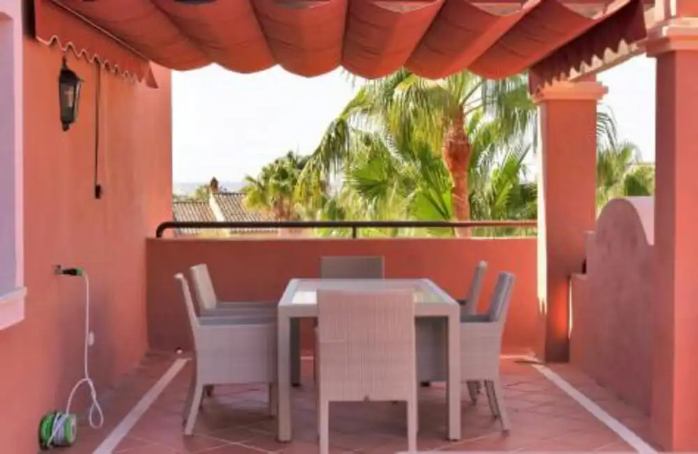 Attique avec terrasse à louer à Nueva Andalucía, imagen 11
