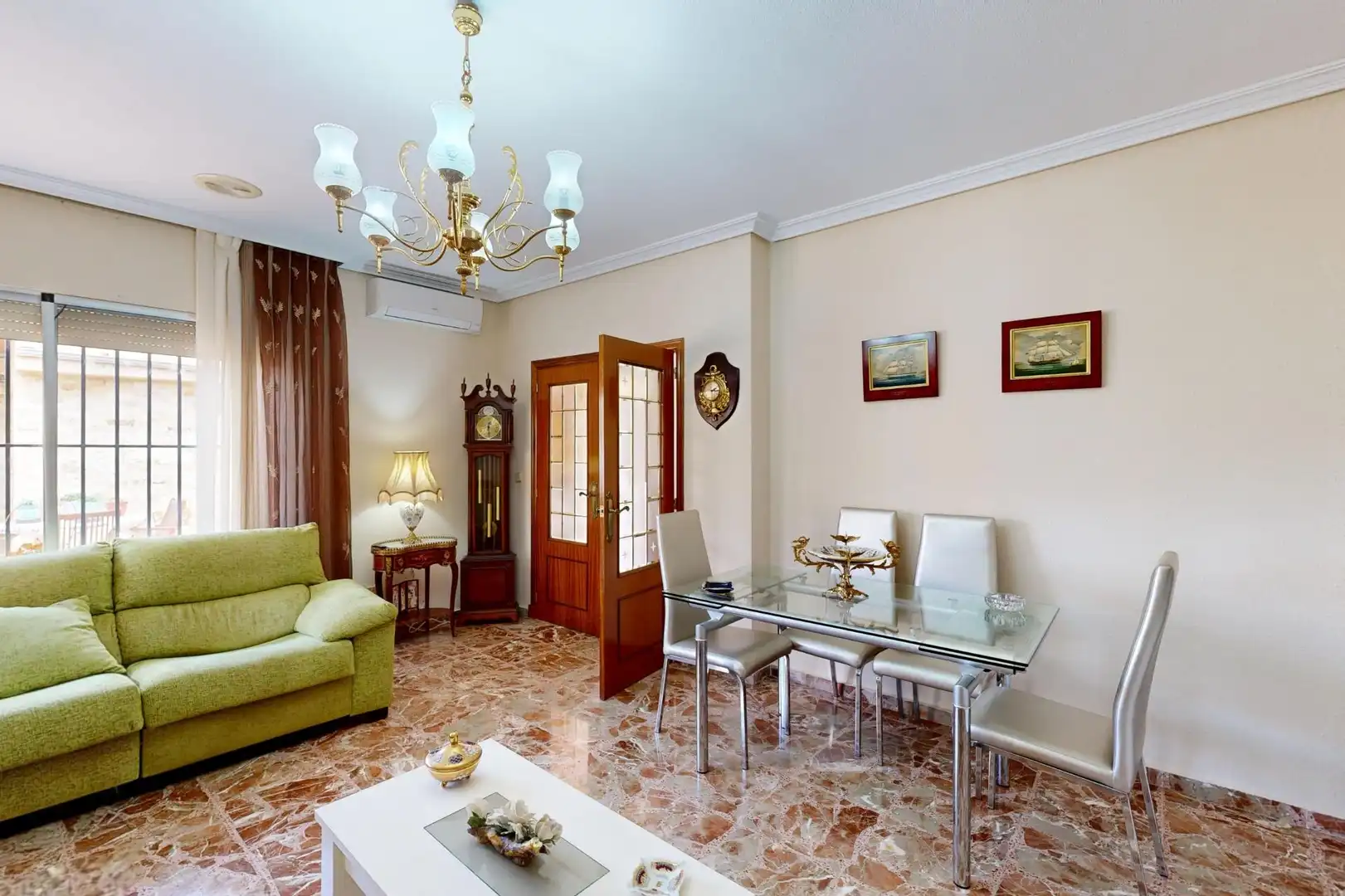 Sala d'estar de Casa o xalet en venda en Cartagena