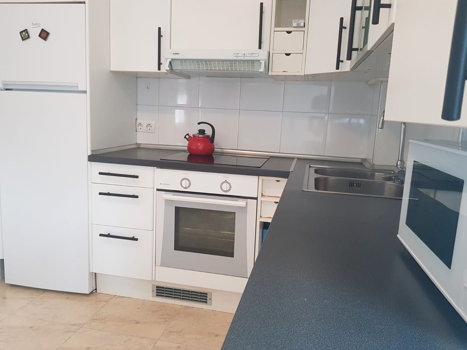 Kitchen of Flat to rent in Gijón   with Heating and Furnished
