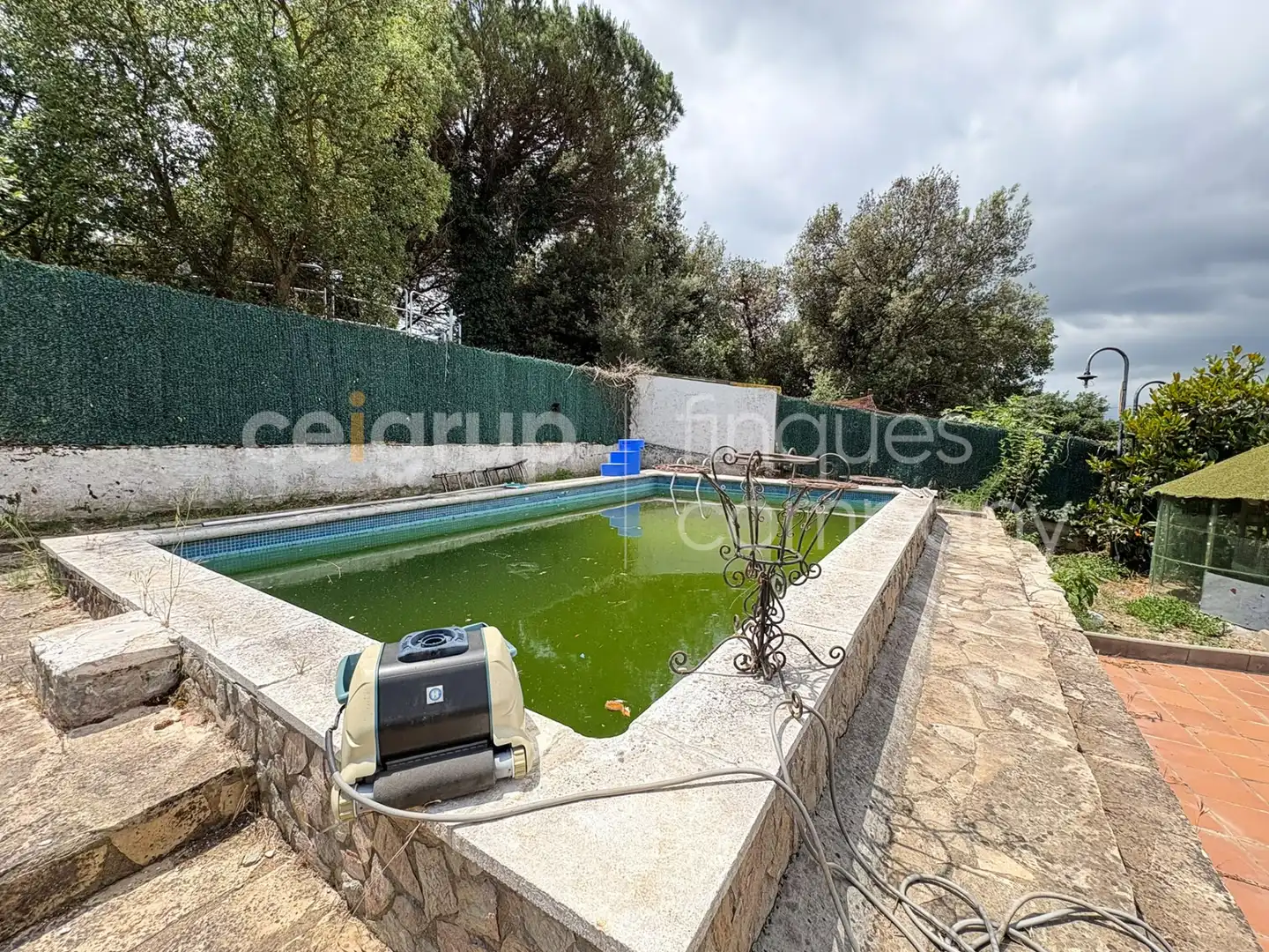 Piscina de Casa o xalet en venda en Maçanet de la Selva amb Calefacció, Terrassa i Traster