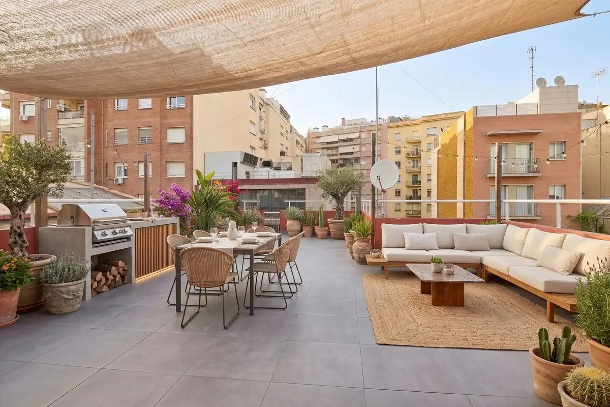 Penthouse mit Terrasse zum Verkauf in Carrer de Déu i Mata 142