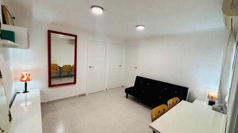 Foto 2 de Pis en venda a Collblanc, Barcelona