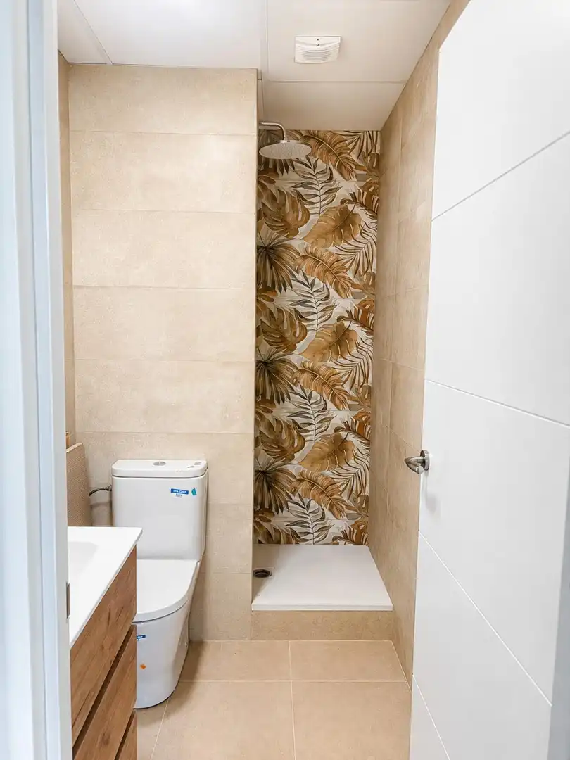 Baño de Ático en venta en Valencia con Aire acondicionado, Calefacción y Parquet