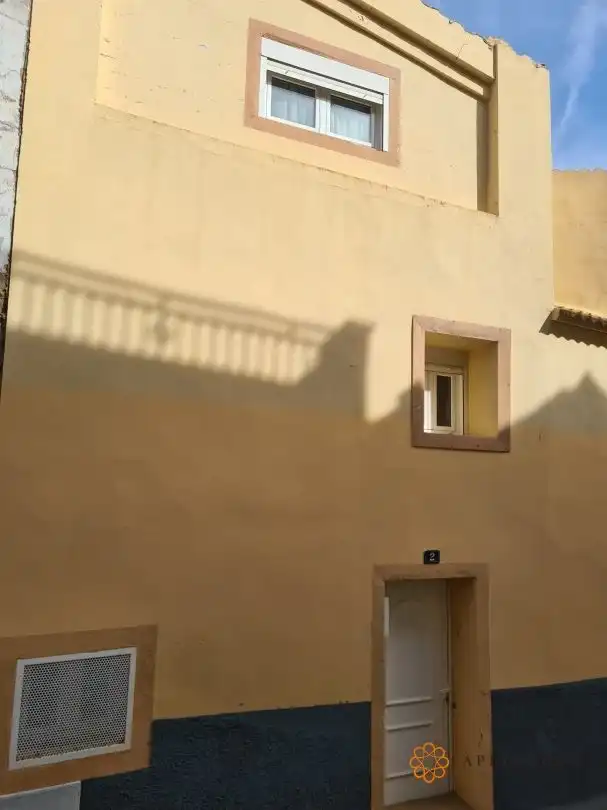 Vista exterior de Casa o chalet en venta en Escatrón con Calefacción y Amueblado