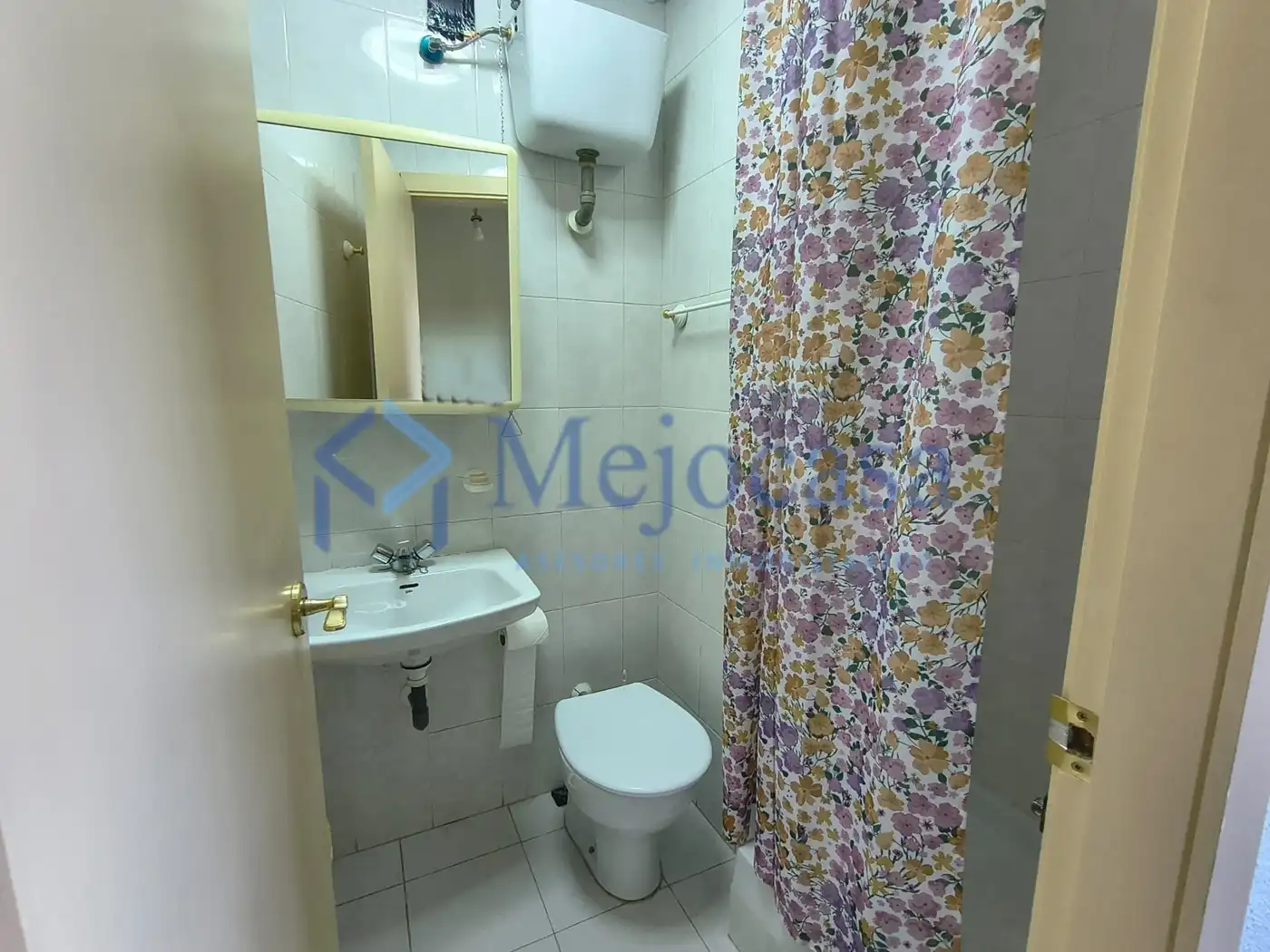 Badezimmer von Wohnung zum Verkauf in Fuencarral - El Pardo