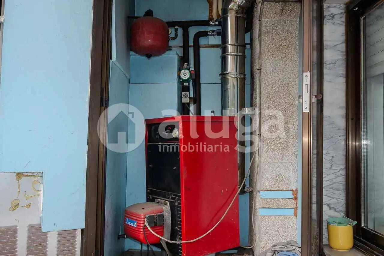Finca rústica en venda en Cangas  amb Calefacció, Jardí privat i Terrassa