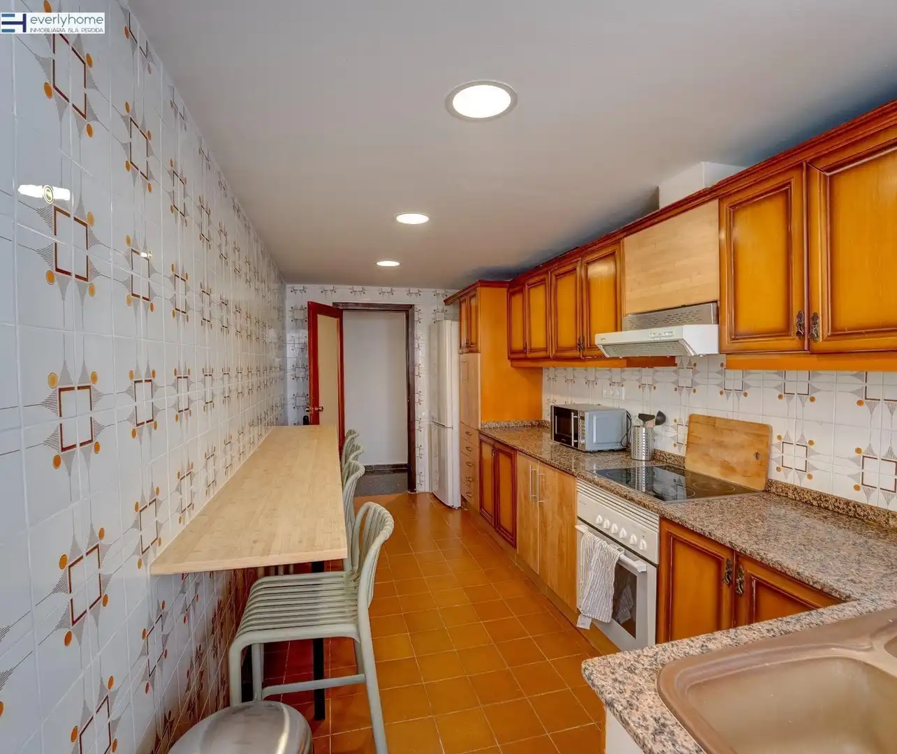 Kitchen of Flat for share in Valencia