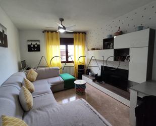 Living room of Flat for sale in Añover de Tajo  with Air Conditioner, Heating and Storage room